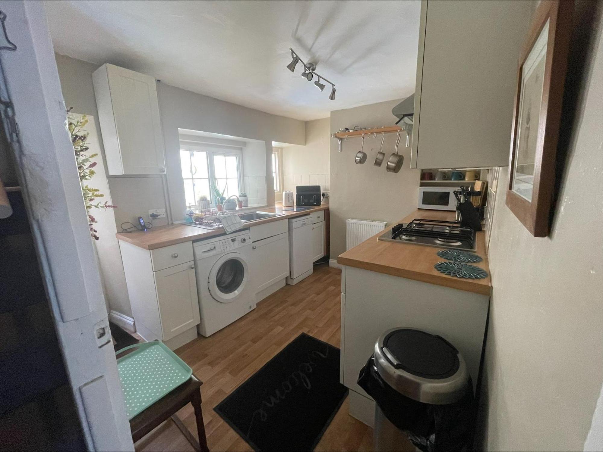Beautiful Townhouse Next To Royal Victoria Park And Botanical Gardens Within Easy Walking Distance To Bath City Centre Экстерьер фото