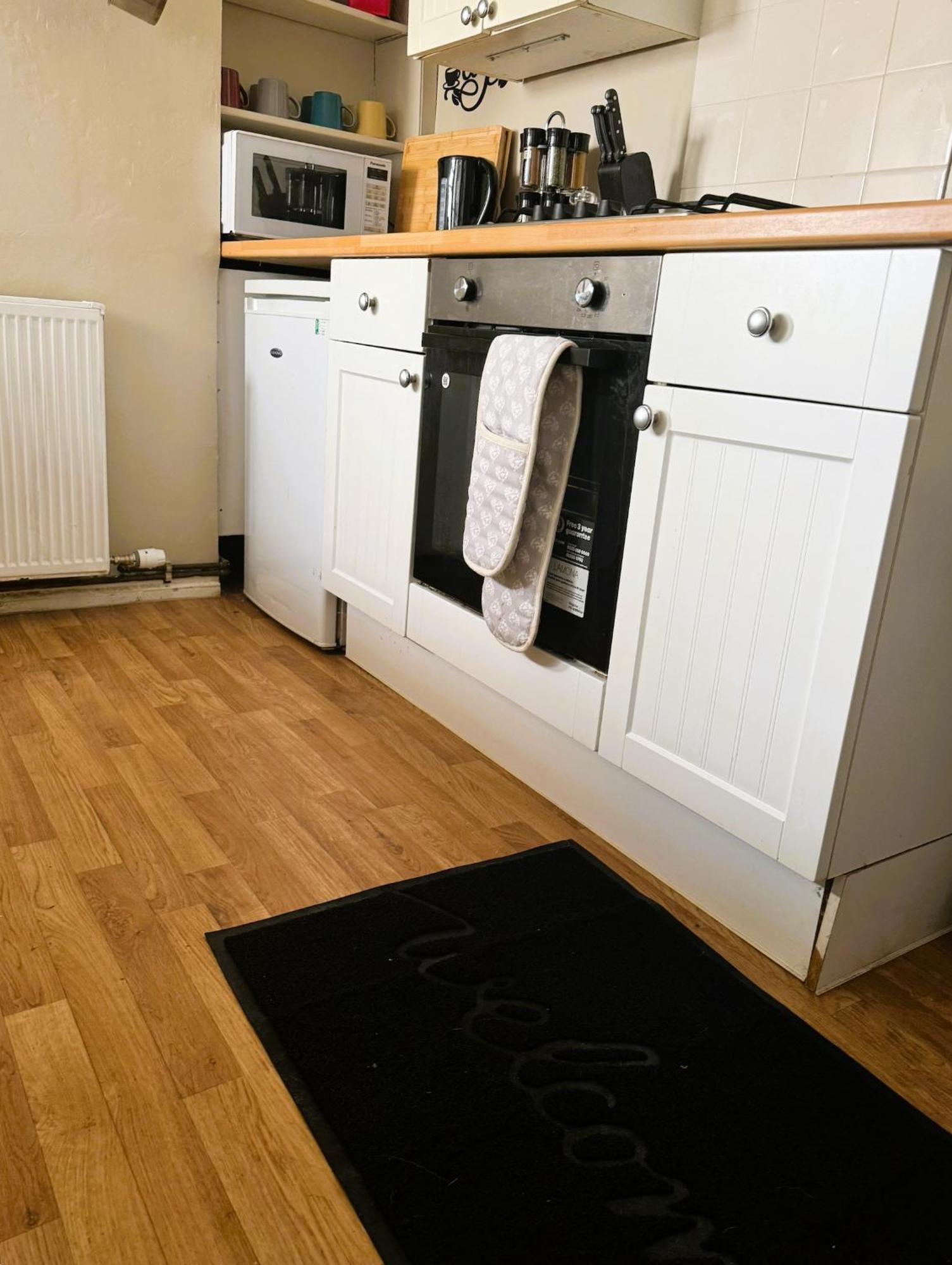Beautiful Townhouse Next To Royal Victoria Park And Botanical Gardens Within Easy Walking Distance To Bath City Centre Экстерьер фото